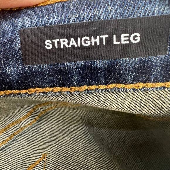 NWT Judy Blue Women's Straight Leg Jeans Size 3/26 Mid Rise Distressed JB88517 - Picture 9 of 16